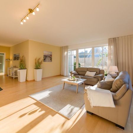 Premium-Lodge Im Der Suedschwede ... Dein Gaestehaus Mitten In Zingst Bagian luar foto
