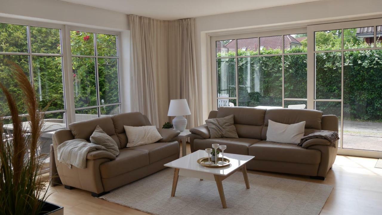 Premium-Lodge Im Der Suedschwede ... Dein Gaestehaus Mitten In Zingst Bagian luar foto