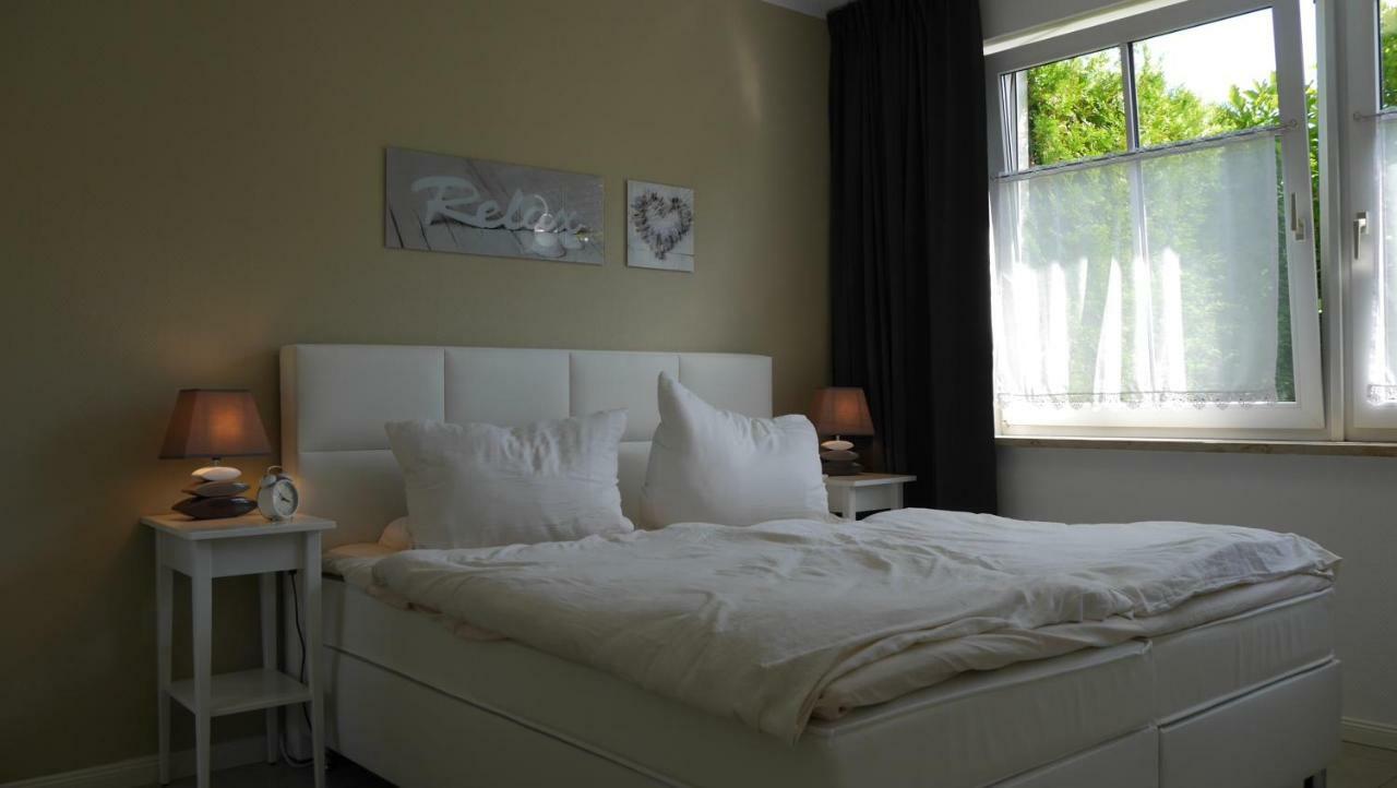 Premium-Lodge Im Der Suedschwede ... Dein Gaestehaus Mitten In Zingst Bagian luar foto
