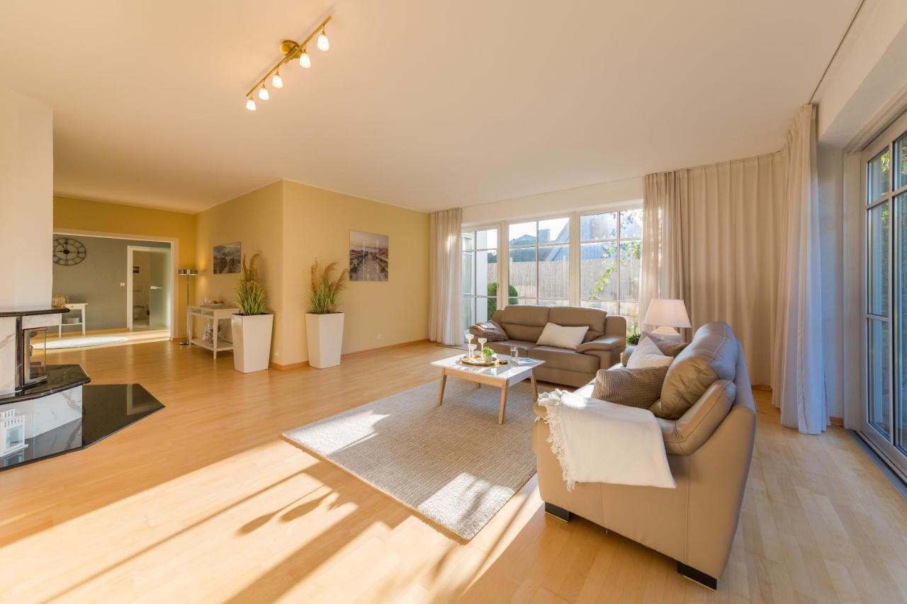 Premium-Lodge Im Der Suedschwede ... Dein Gaestehaus Mitten In Zingst Bagian luar foto